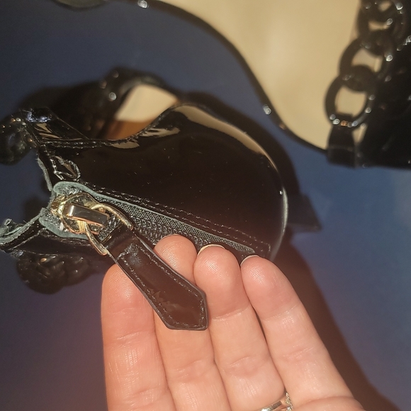 High heels with chains! Size 7.5 - Picture 4 of 5